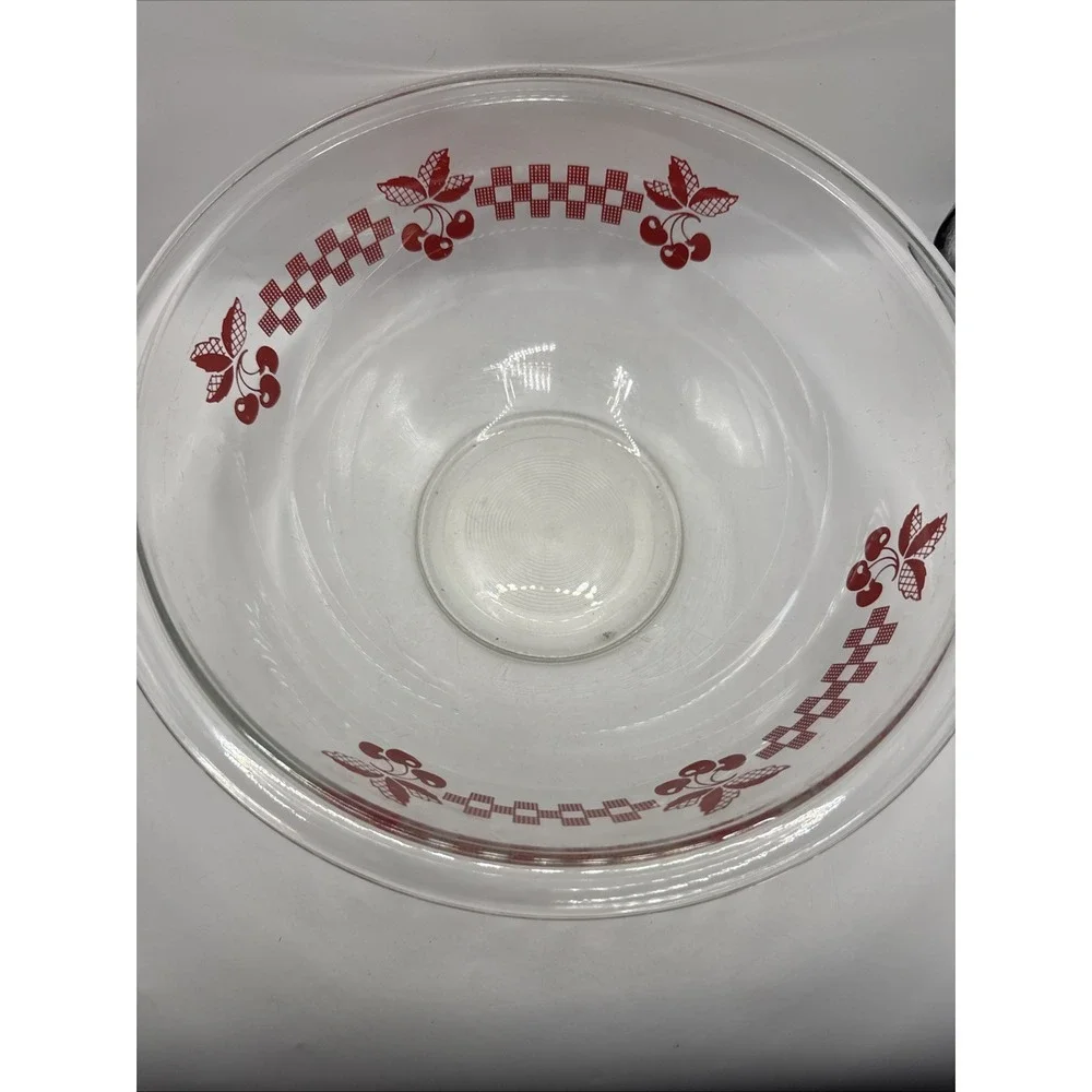 Pyrex red checkered
